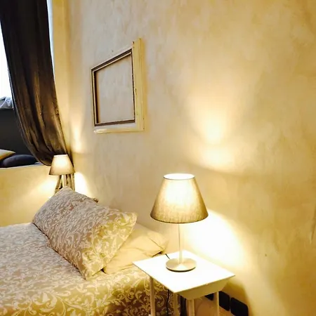 18 Alfieri Apartament Turyn